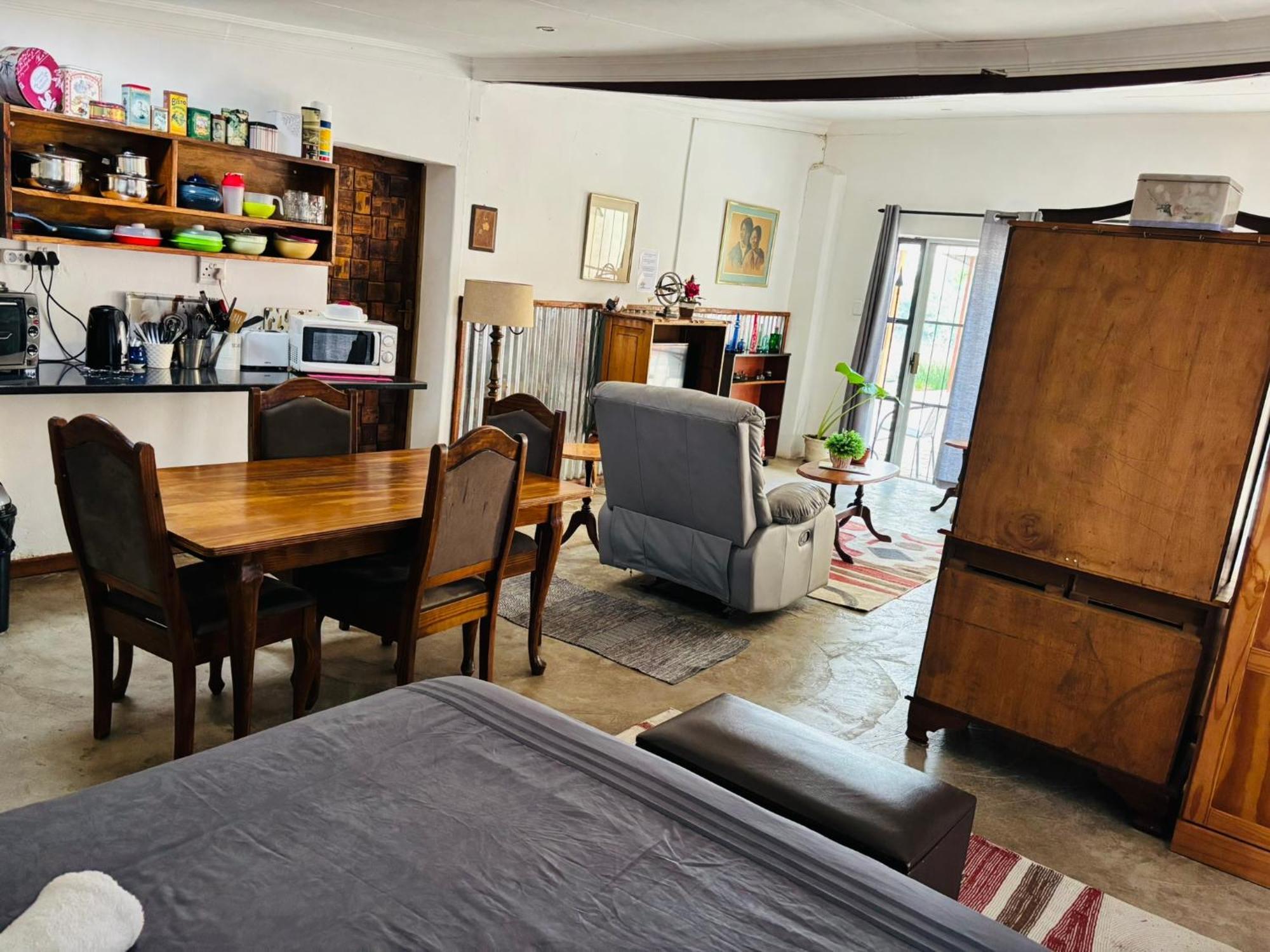 Serenity Guesthouse Klerksdorp Dış mekan fotoğraf